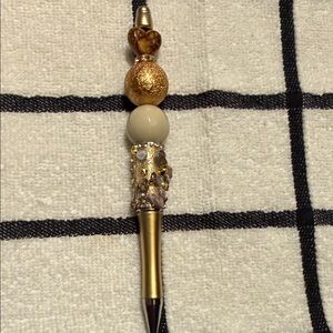 Elegant Gold and Brown Beaded Pen